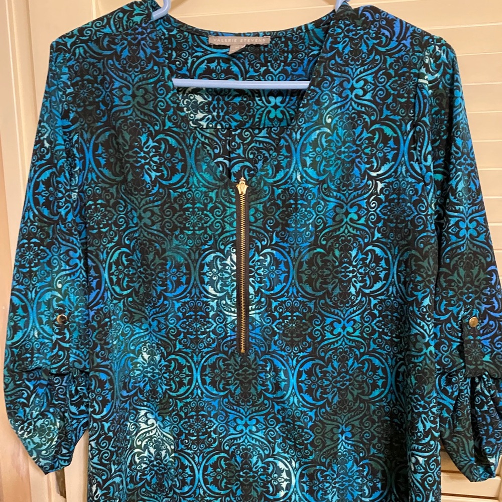 Very nice dress blouse.